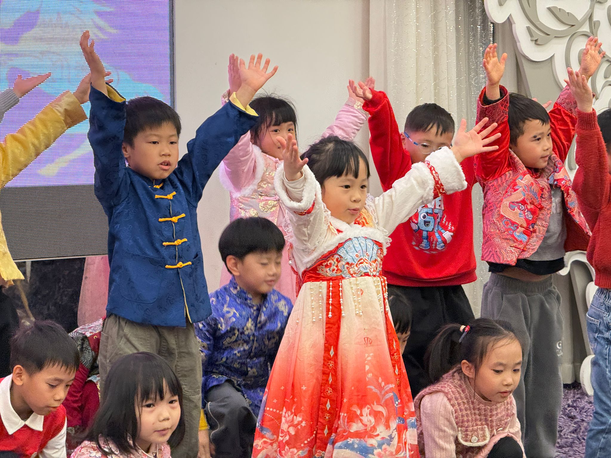 春茗表演